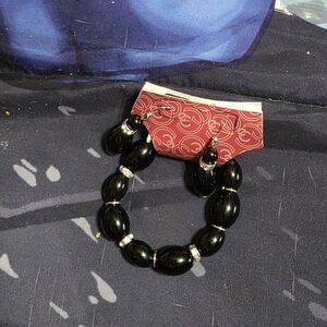 Elegant Black Beaded Bracelet